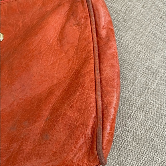 Rebecca Minkoff orange mini 5 zip crossbody bag. Pre-owned - Picture 9 of 11